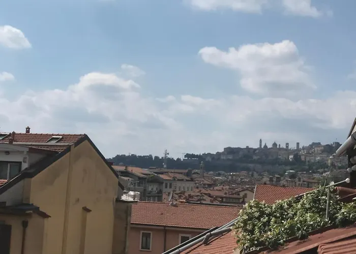 Panoramic St Anna 公寓 *